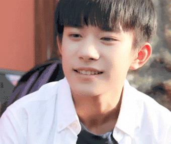 易烊千玺遇见《亲爱的客栈》