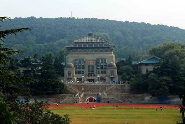 我国最憋屈的211大学，从211降为普通院校，受的打击太大