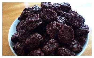 小时候挂在嘴边的国民零食“九制话梅”，究竟是哪九制，你知道吗