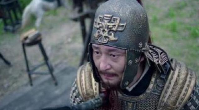 曾与赵薇是同班同学,因醉酒车祸抢救无效,最终英年早逝