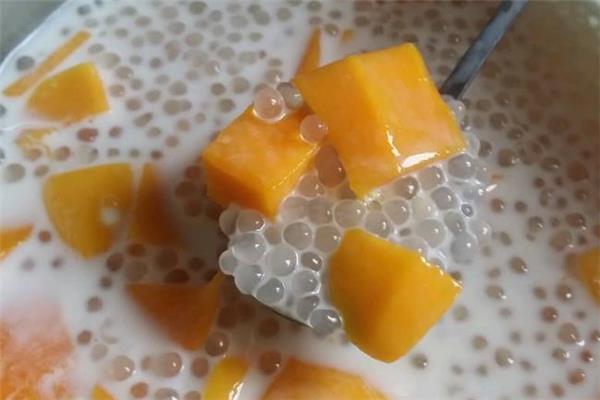 芒果西米露用什么牛奶好 芒果西米露可以用椰汁吗 芒果西米露用什么牛奶好 芒果西米露可以用椰汁吗