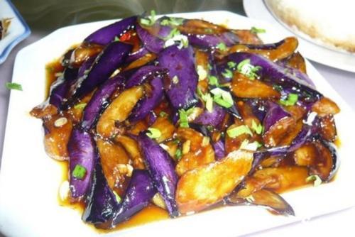 油焖茄子怎么做 油焖茄子的做法 油焖茄子怎么做 油焖茄子的做法