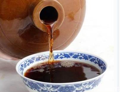 黑枣泡黄酒要蒸熟吗 黑枣泡黄酒多长时间可以饮用 黑枣泡黄酒要蒸熟吗 黑枣泡黄酒多长时间可以饮用