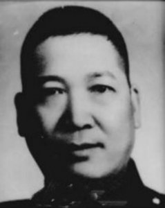 ​副军长带两个师起义，这位国军军长去台湾后被特务监控，郁郁而死