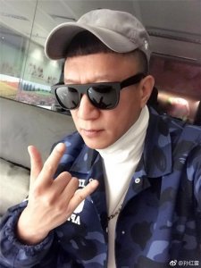 ​女儿在家里更受宠，孙红雷老婆称自己在父母面前成透明的了