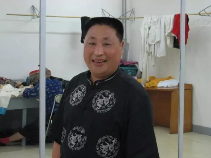 赵本山去世的四位徒弟，有的病死有的作死，女徒死因始终未解