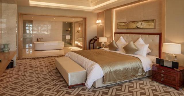 亿利库布其七星湖沙漠度假区大漠清凉节真爽快