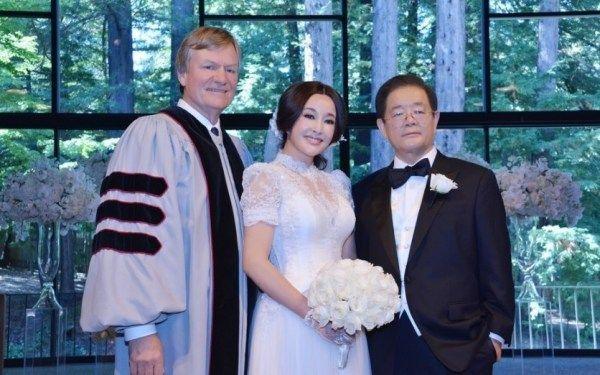 头婚见不得人，低调领证，二婚却恨不得让全世界都知道的明星！