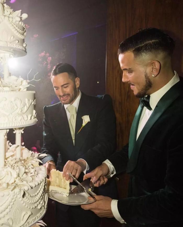 时尚鬼才Marc Jacobs结婚了，婚礼如秀场