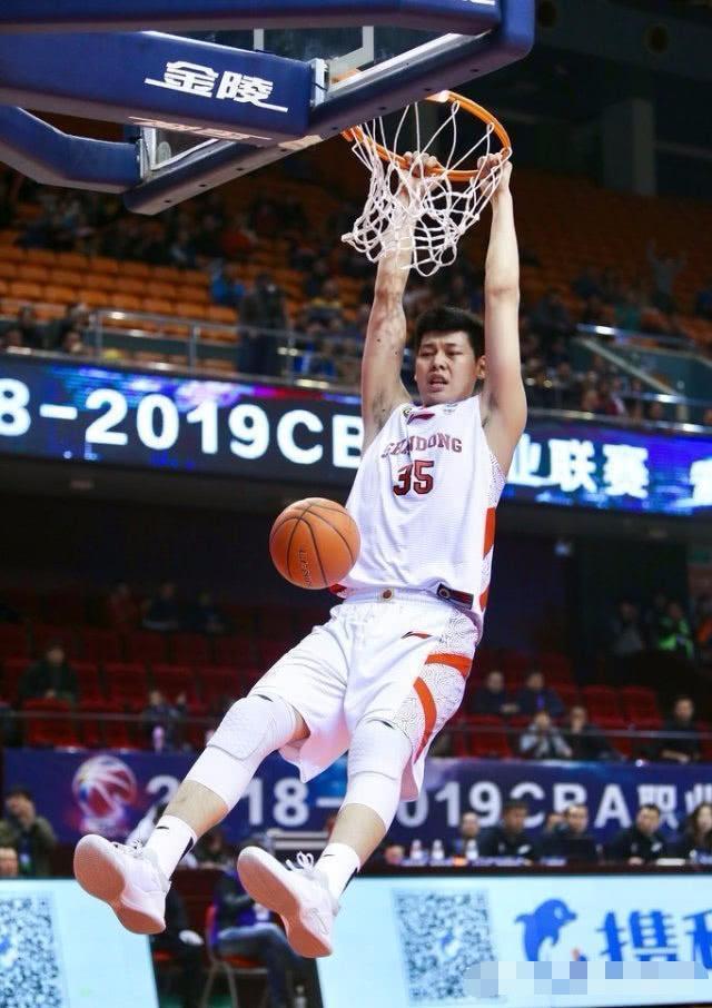 山东男篮5个身高2米以上大个子中看不中用 请接君不如请这个人