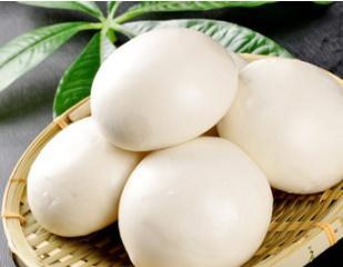 蒸馒头放小苏打好还是放碱好一直放错了,难怪馒头不白不松软