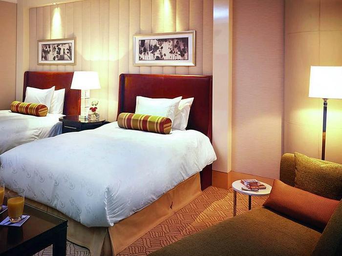 花总信息泄露者回应致歉信:愿做仆人照顾保护花总的生活和安全