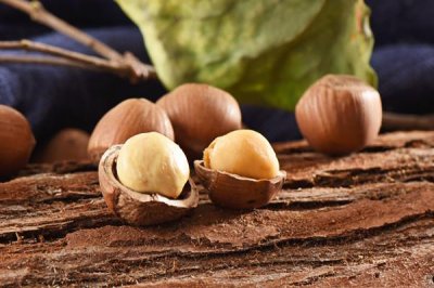 ​榛子能放冰箱冷冻吗 炒好的榛子怎么保存