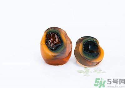 ​吃皮蛋可以降火吗？吃皮蛋真的能降火吗？