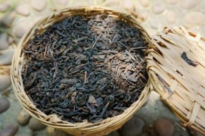 ​六堡茶怎么冲泡 泡六堡茶水温多少适合