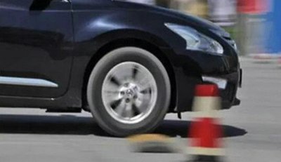 ​过减速带多少码不伤车