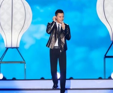 ​李小璐：“三科影后”名利双收，终究为“做头发”付出了代价
