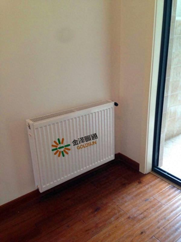 一组暖气片安装效果图展示