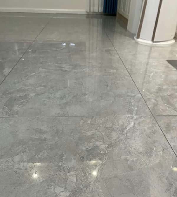 瓷砖还是木地板好（瓷砖和木地板哪个好）