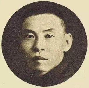 ​上海滩黑帮教父杜月笙从小混混到青帮大亨，他的手段才叫高明