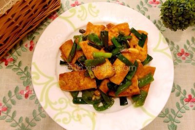 ​葱爆豆腐