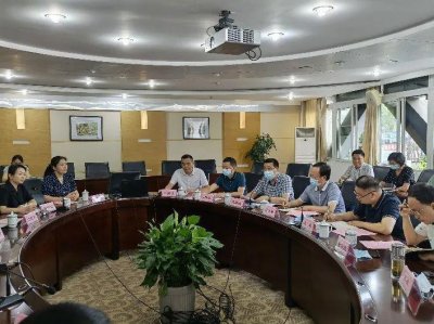​蓉城名校携手都中 同心聚力共创未来-四川省都江堰中学加入“蓉城名校联盟”