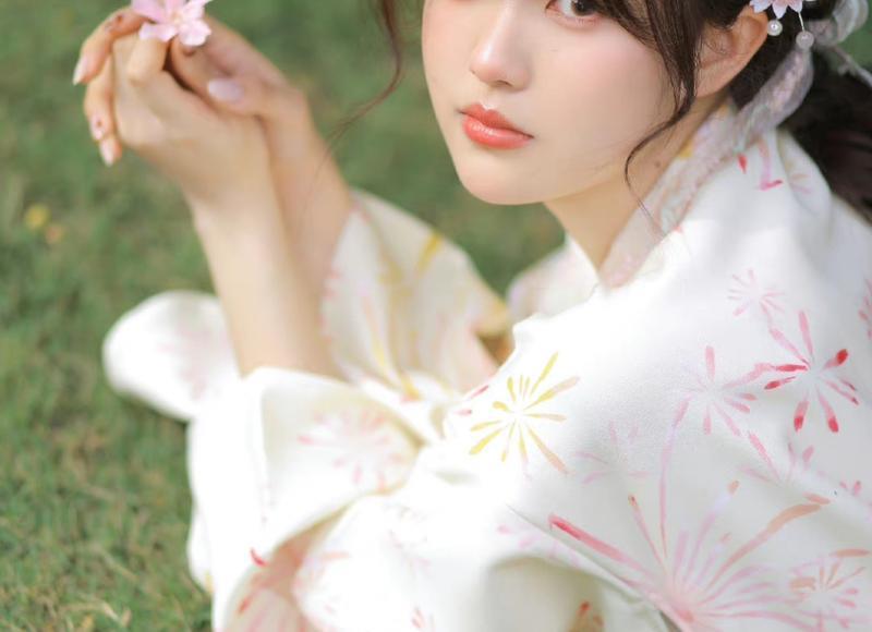 两个聊天“潜规则”,让女生主动和你调情说爱 两个聊天“潜规则”,让女生主动和你调情说爱