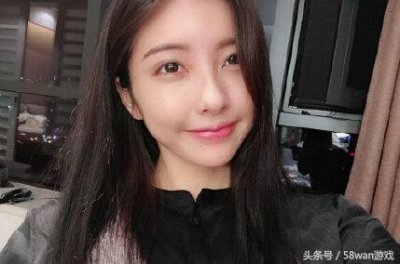 ​豆得儿微博小号曝光 承认和王思聪分手：已经正式下线