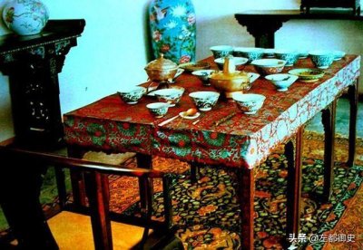 ​清代皇帝一天的膳食标准是多少？别的不说，仅是鲜奶就要一百斤