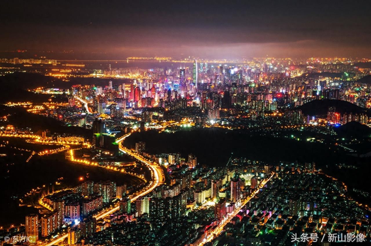 12张城市夜景图，带你走进绚烂的灯光世界