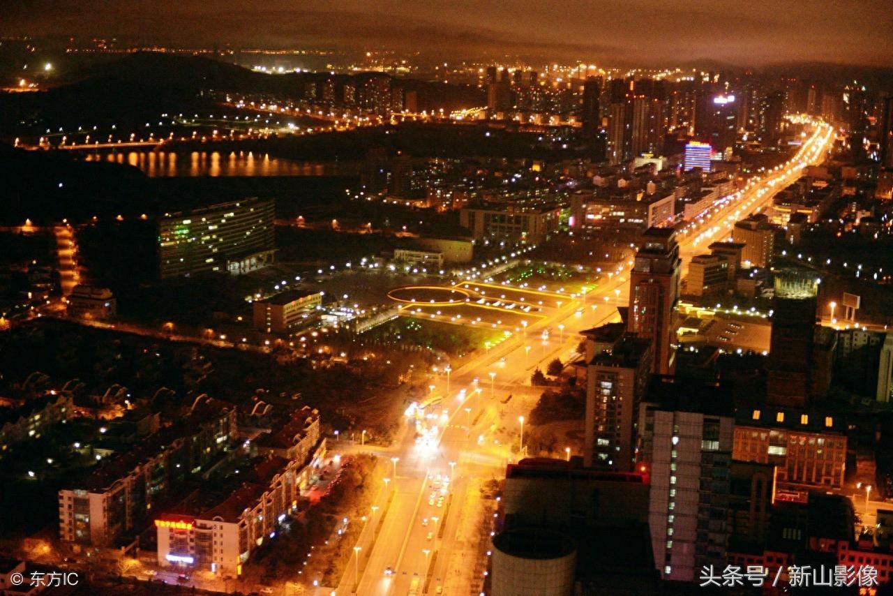 12张城市夜景图，带你走进绚烂的灯光世界
