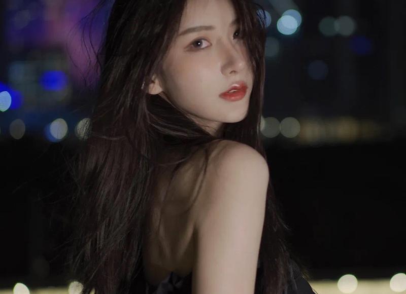 男生接吻时手不老实的人怎么样 男生接吻时手不老实的人怎么样