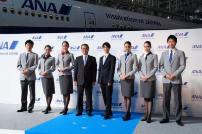 ​知名航空公司空姐制服盘点，你喜欢哪个？