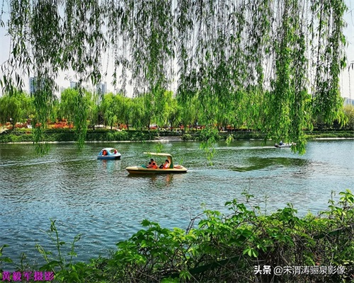 汉城湖公园位于陕西省西安市未央区，原为团结水库（古漕运明渠