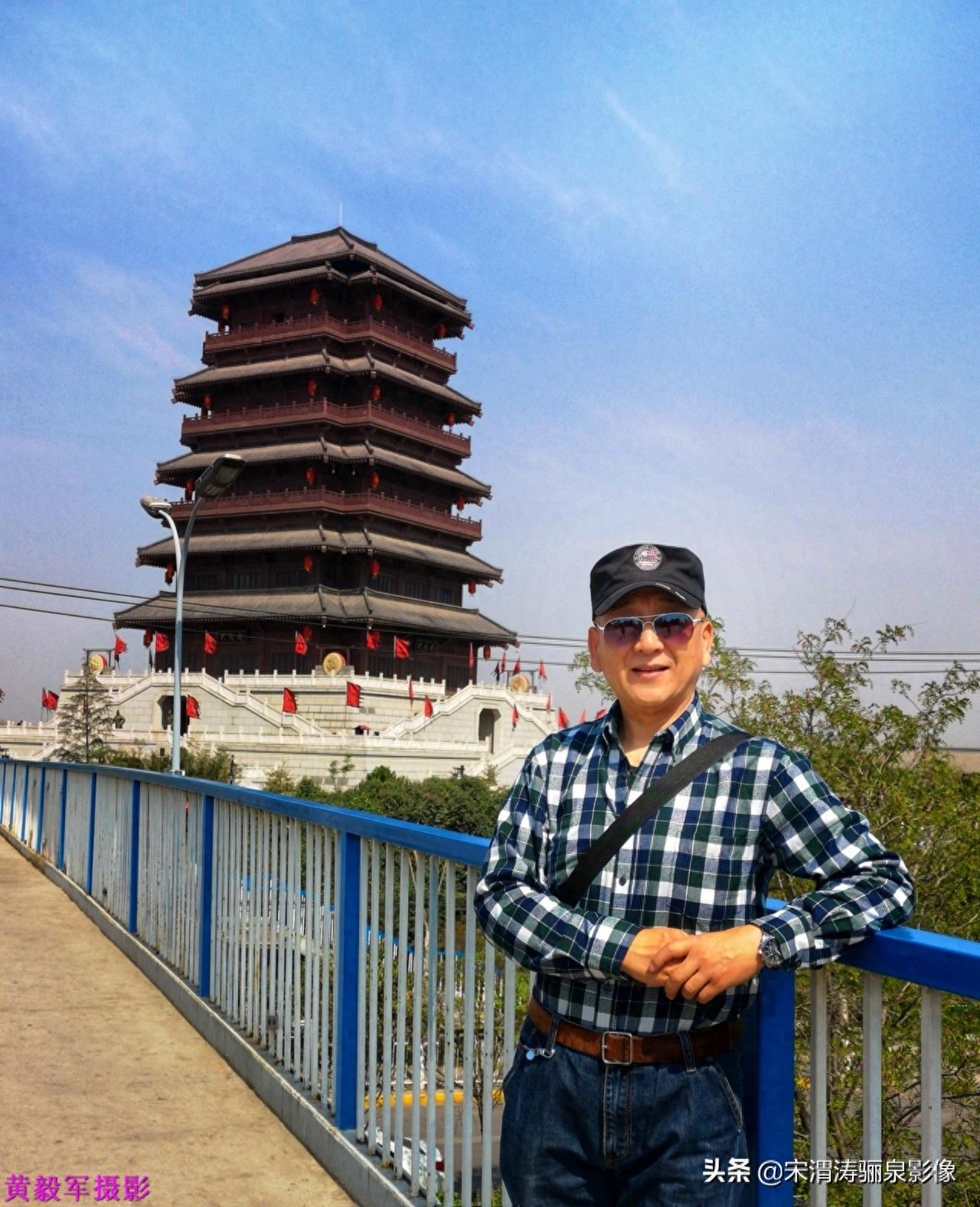 汉城湖公园位于陕西省西安市未央区，原为团结水库（古漕运明渠