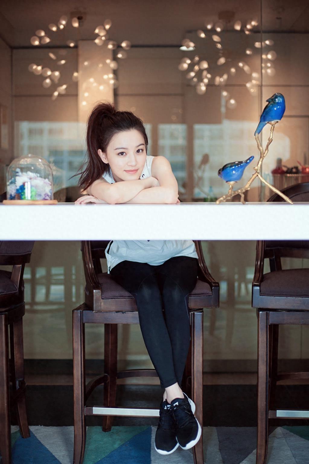 内地新晋女星梁婧娴