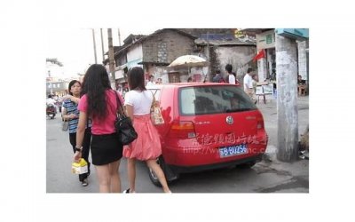 ​滚床单和「自嗨」哪个能让自己更愉快？