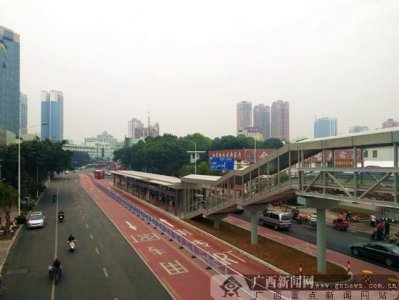 ​公交提速！南宁首条BRT开通试运营