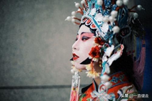 梅兰芳京剧——《贵妃醉酒》