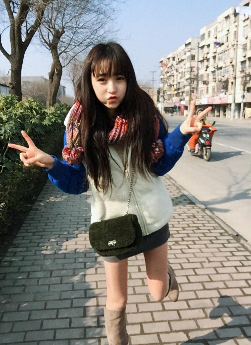 【每日美图】清新可人的邻家小美女清纯生活照