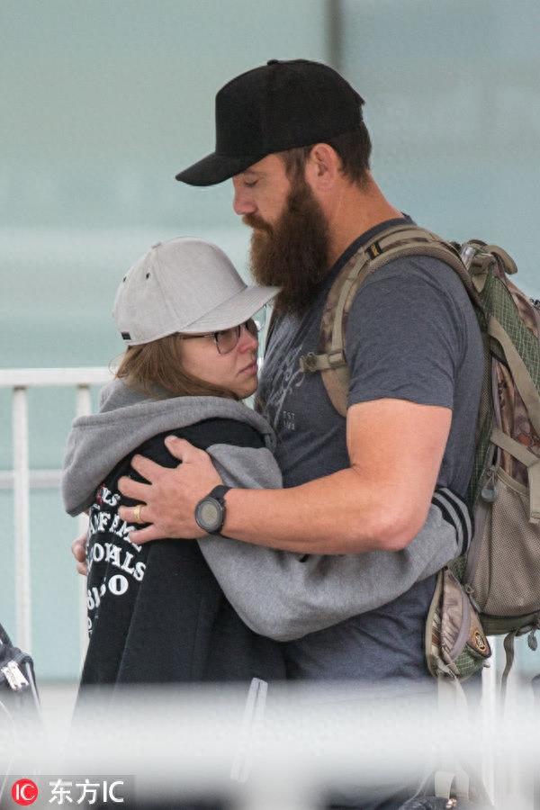 UFC女王也需要呵护 隆达-罗西在老公面前成了小公举