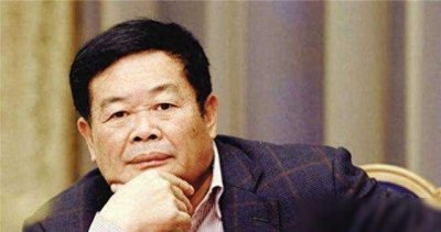 ​把工厂开到美国，捐款110亿，“玻璃大王”曹德旺，到底有多厉