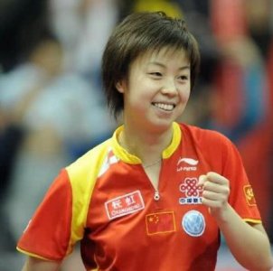 ​11年前张怡宁急流勇退，如今低调带娃，8岁的女儿会女承母业吗？