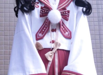 ​妹妹向我借钱，女朋友不同意怎么办