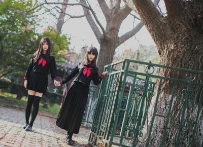 ​女朋友反感我碰她