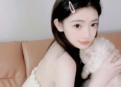 ​情人节送什么礼物给女朋友最好（情人节给女朋友送什么礼物号）