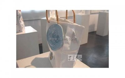​女朋友还爱着前男友