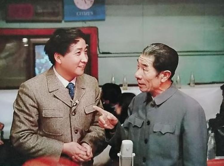 各地都有相声演员他们说起相声来口音为什么都差不多呢「各地都有相声演员他们说起相声来口音为什么都差不多」