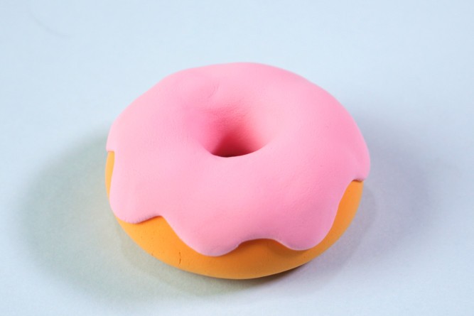 超轻粘土美食100种做法（甜甜圈超轻粘土教程图解）