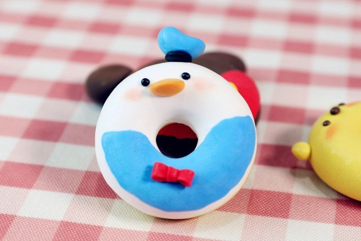 超轻粘土美食100种做法（甜甜圈超轻粘土教程图解）